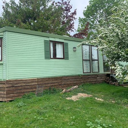 Private Countryside Holiday Cabin 10 Mins From Brighton Villa Exterior photo