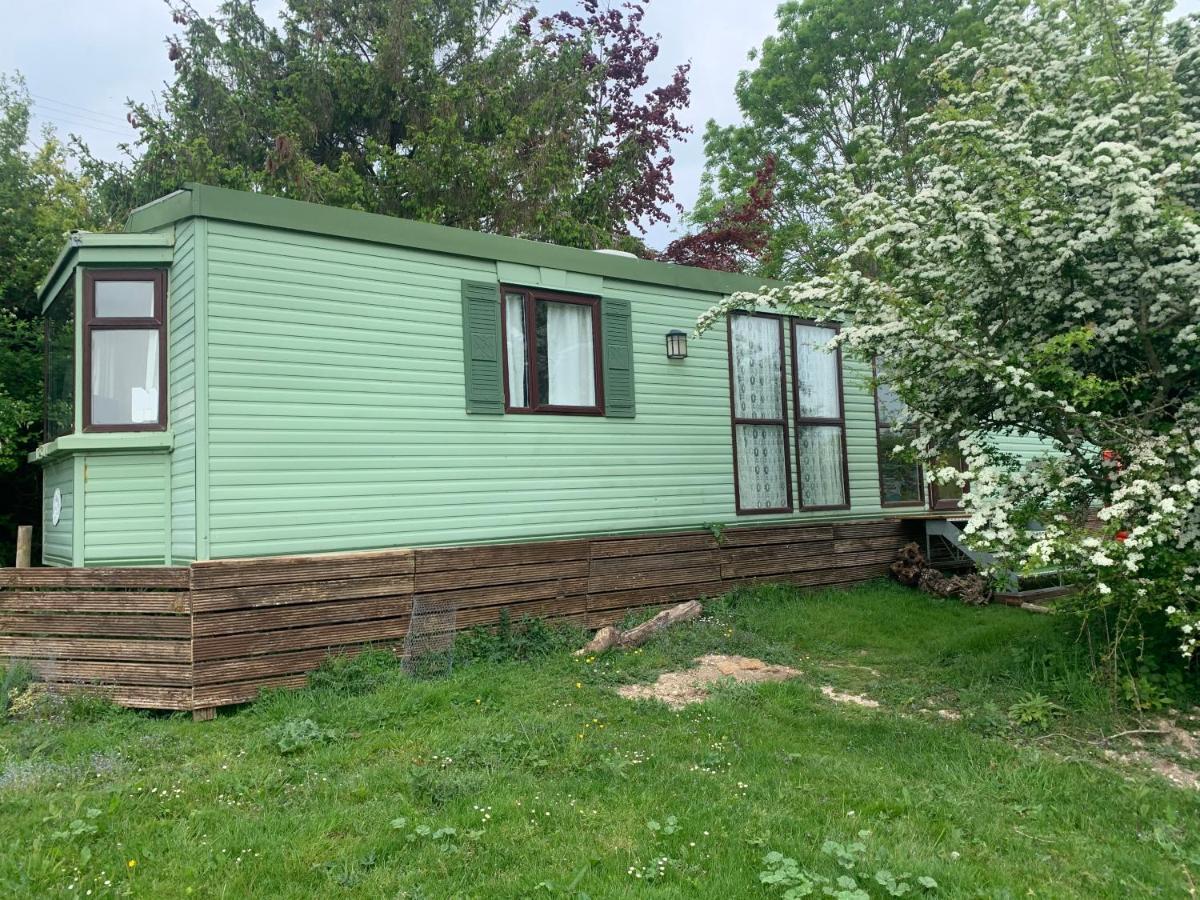 Private Countryside Holiday Cabin 10 Mins From Brighton Villa Exterior photo